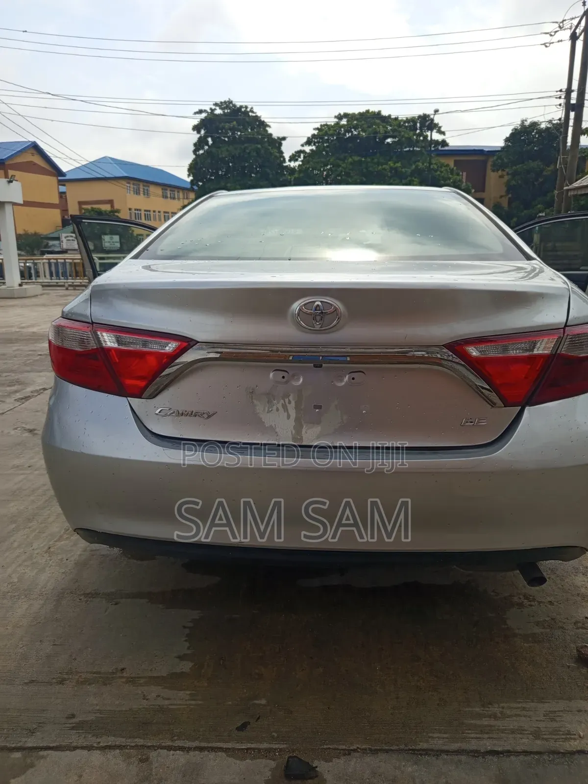 Toyota Camry 2017 Silver