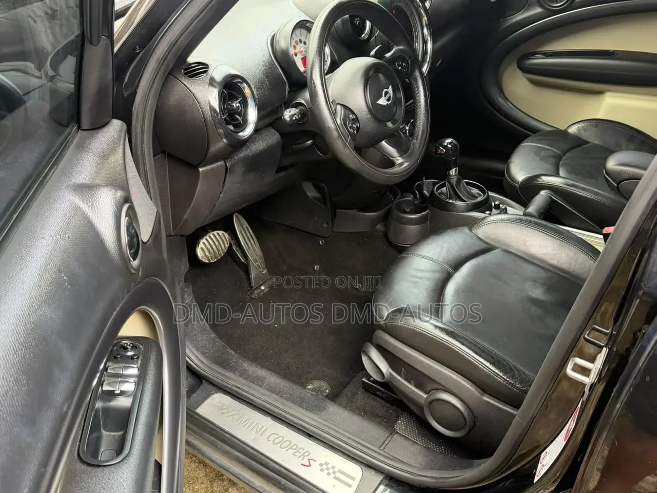 Mini Cooper 2014 Black