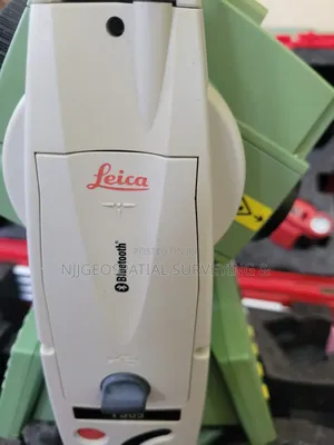 Leica Ts09plus