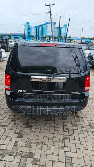 Honda Pilot 2012 Black