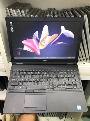 Laptop Dell Precision 3530 32GB Intel Core i7 SSD 512GB