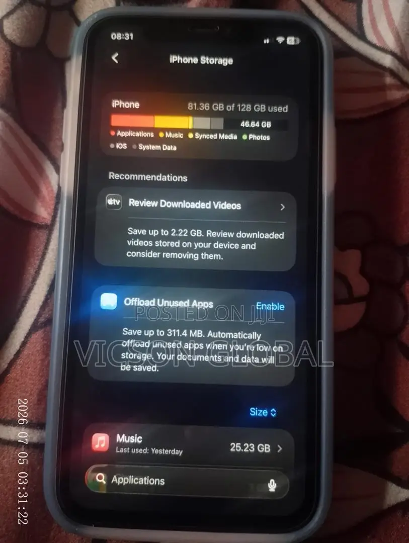 Apple iPhone 11 128 GB Red