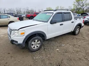 Ford Sport Trac 2007 White