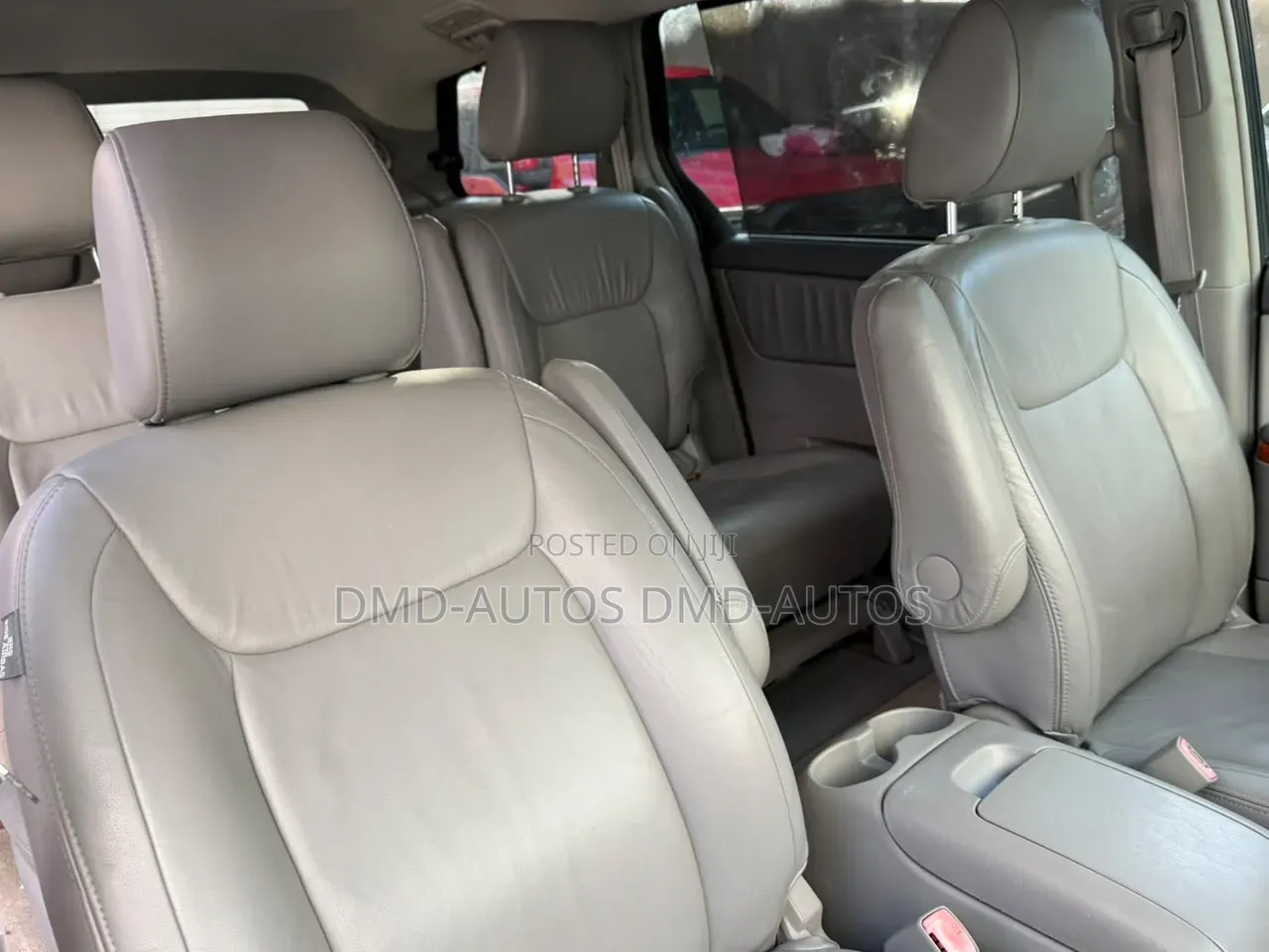 Toyota Sienna 2009
