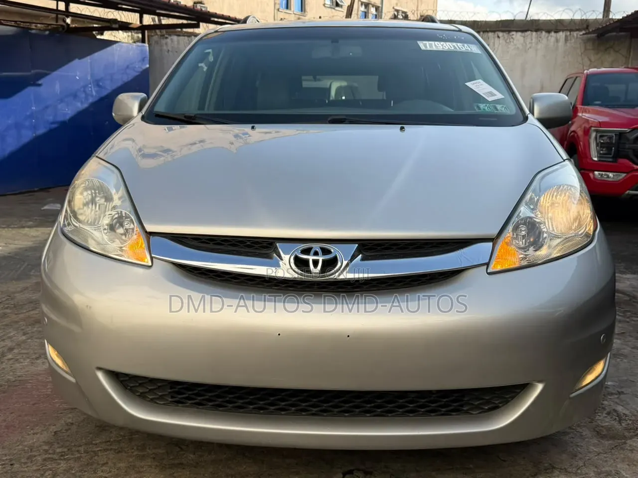 Toyota Sienna 2009