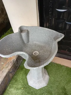 *Clean and Ready to Use Hair Wash Basin*