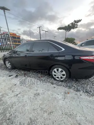 Toyota Camry 2016 Black