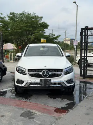 Mercedes-Benz GLC-Class 2018 White