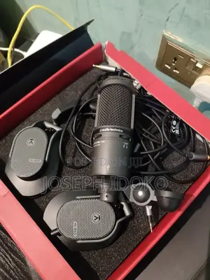 Austrian Audio Hi-X65 Studio Headphones and Audio Tecnicia Mic