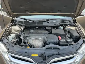 Toyota Venza XLE 4dr Wagon (2.7L 4cyl 6A) 2014 Brown