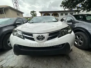 Toyota RAV4 2014 White