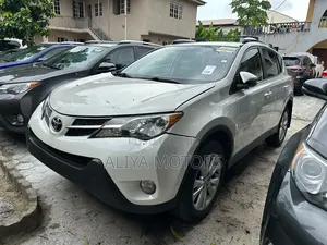 Toyota RAV4 2014 White