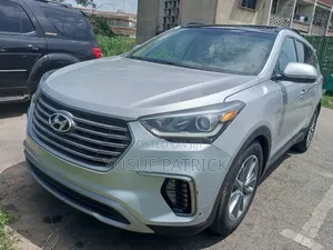 Hyundai Santa Fe 2016 Silver