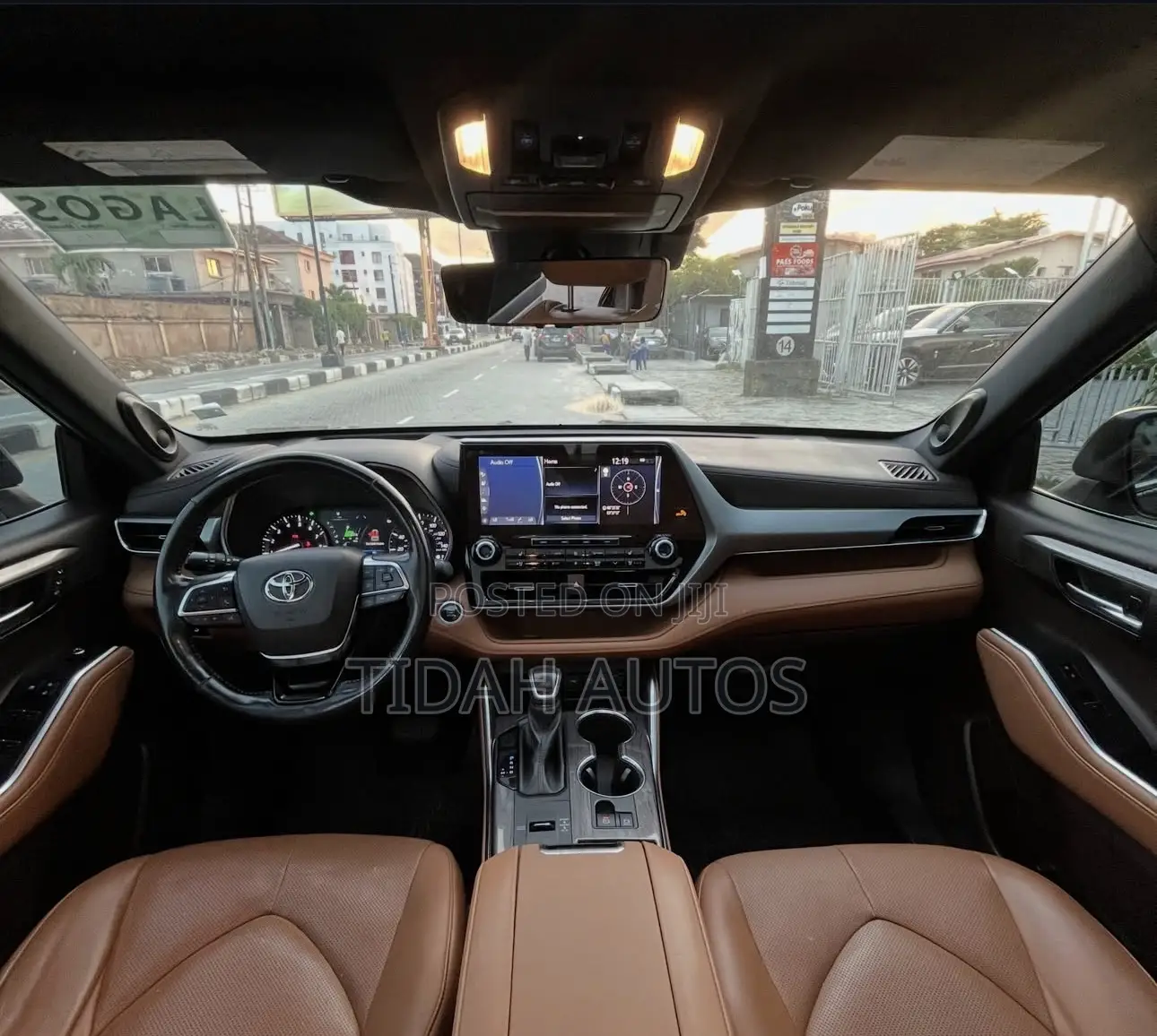Toyota Highlander 2022 Blue