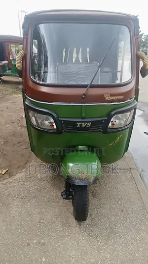 TVS King Deluxe Plus iTouch Start 2022 Green