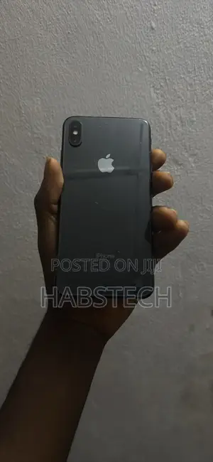 Apple iPhone XS Max 64 GB Black