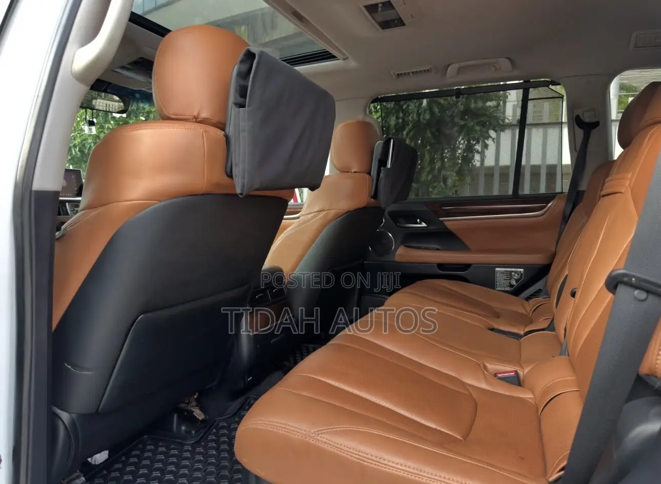 Lexus LX 2016 White