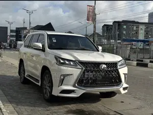 Lexus LX 2016 White