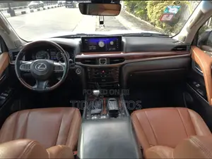 Lexus LX 2016 White