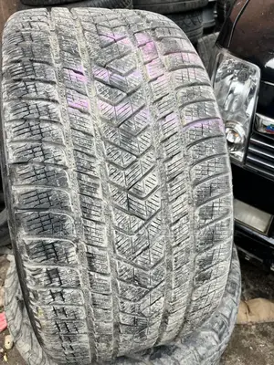 325/35/22 for Gle , GLC Back Tyres