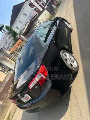 Toyota Camry 2013 Silver