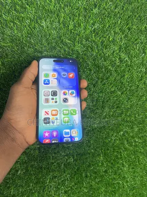 Apple iPhone 15 Plus 128 GB Black