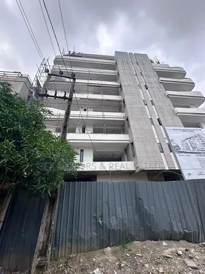 3bdrm Block of Flats in Idowu Taylor for sale