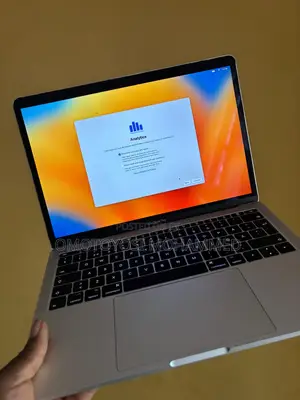 Laptop Apple MacBook Pro 2017 8GB Intel Core i5 SSD 128GB