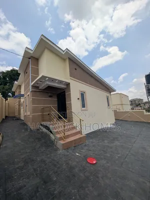 3bdrm Bungalow in Unity Estate, Iwo Road for sale