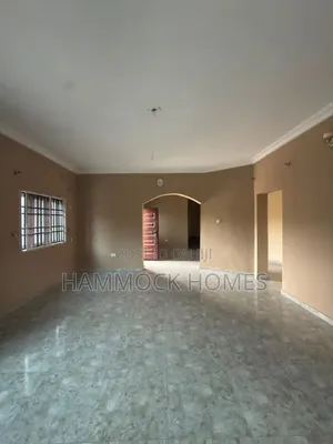 2bdrm Block of Flats in New Bodija Estate for rent