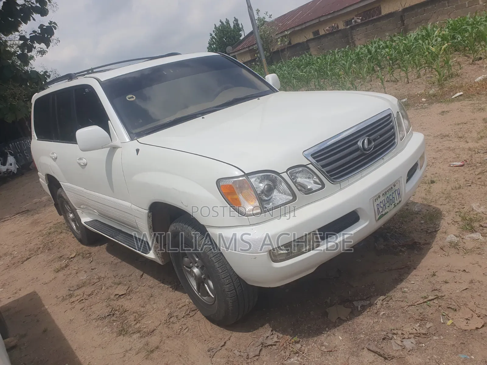 Lexus LX 470 1999 White