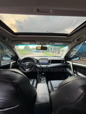 Toyota RAV4 2017 White