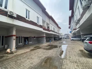 4bdrm Duplex in Orchid Lekki Lagos for rent