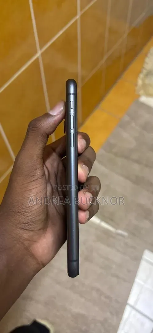 Apple iPhone 11 128 GB Black