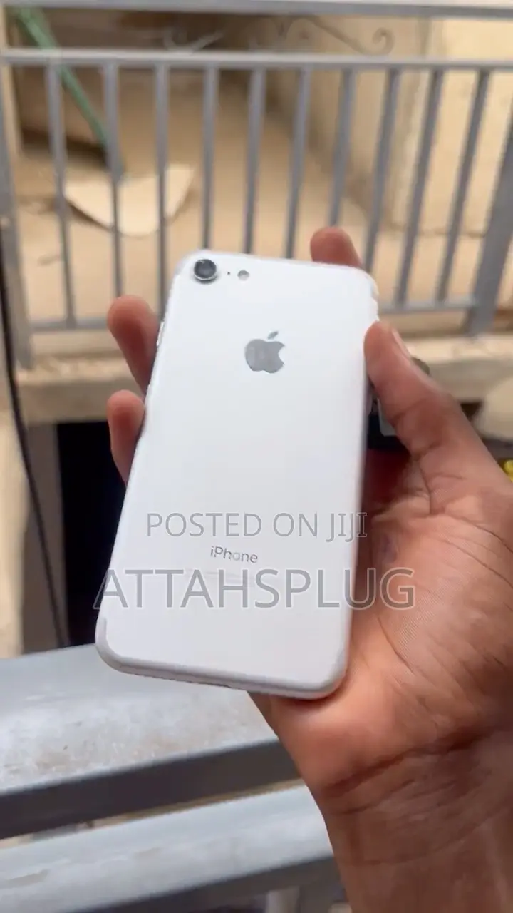 Apple iPhone 7 128 GB Silver