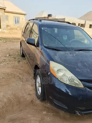 Toyota Sienna XLE Limited FWD 2006 Blue