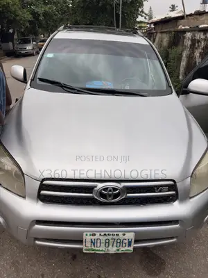 Toyota RAV4 V6 2007 Silver