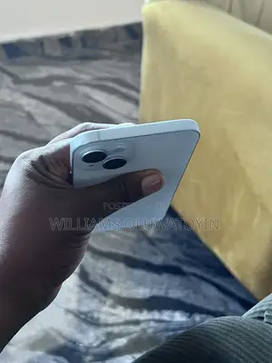 Apple iPhone 15 Plus 128 GB White