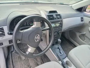 Toyota Corolla 2013 Silver