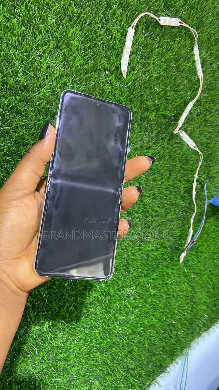 Samsung Galaxy Z Flip 5 256 GB