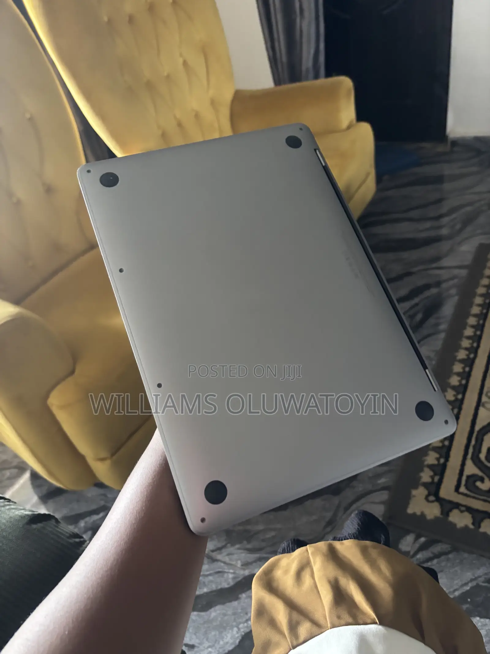 Laptop Apple MacBook Pro 2017 8GB Intel Core i5 HDD 128GB