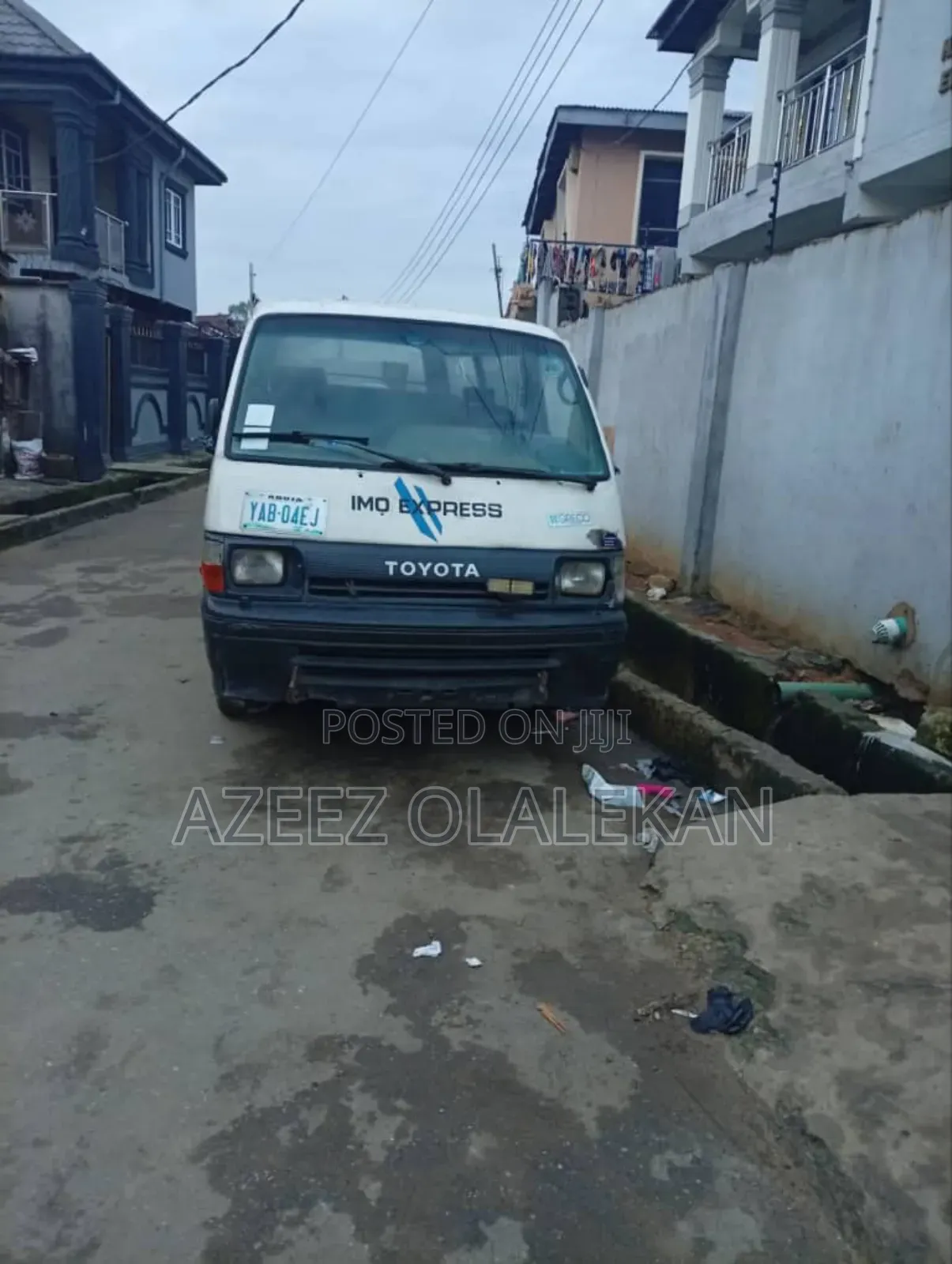 Toyota HiAce 1998 White