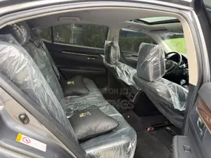 Lexus ES 2014 Gray