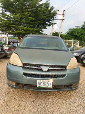 Toyota Sienna 2006 Green