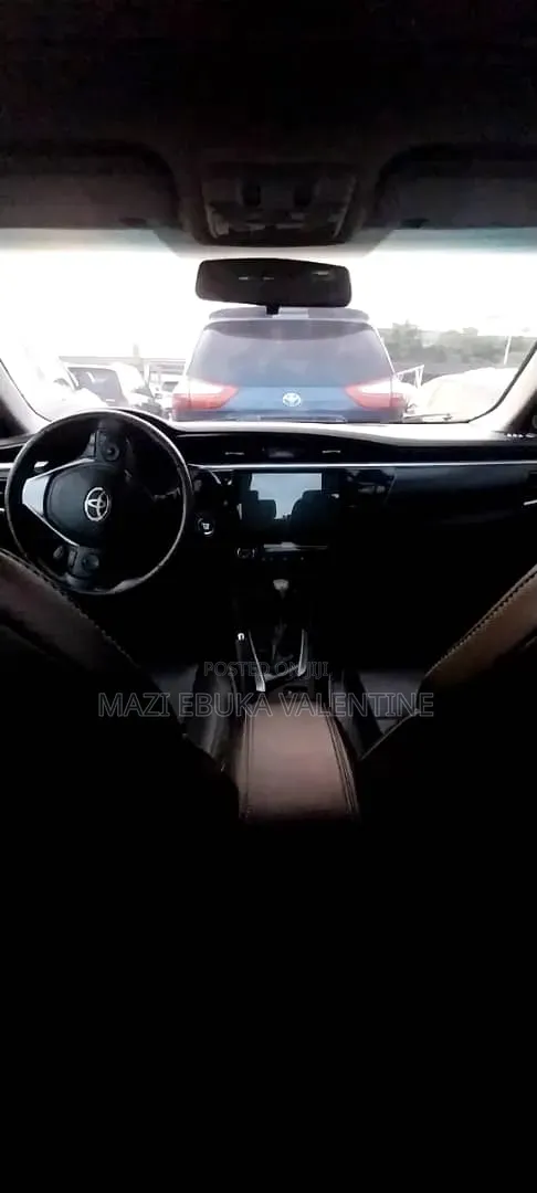 Toyota Corolla 2015 Black