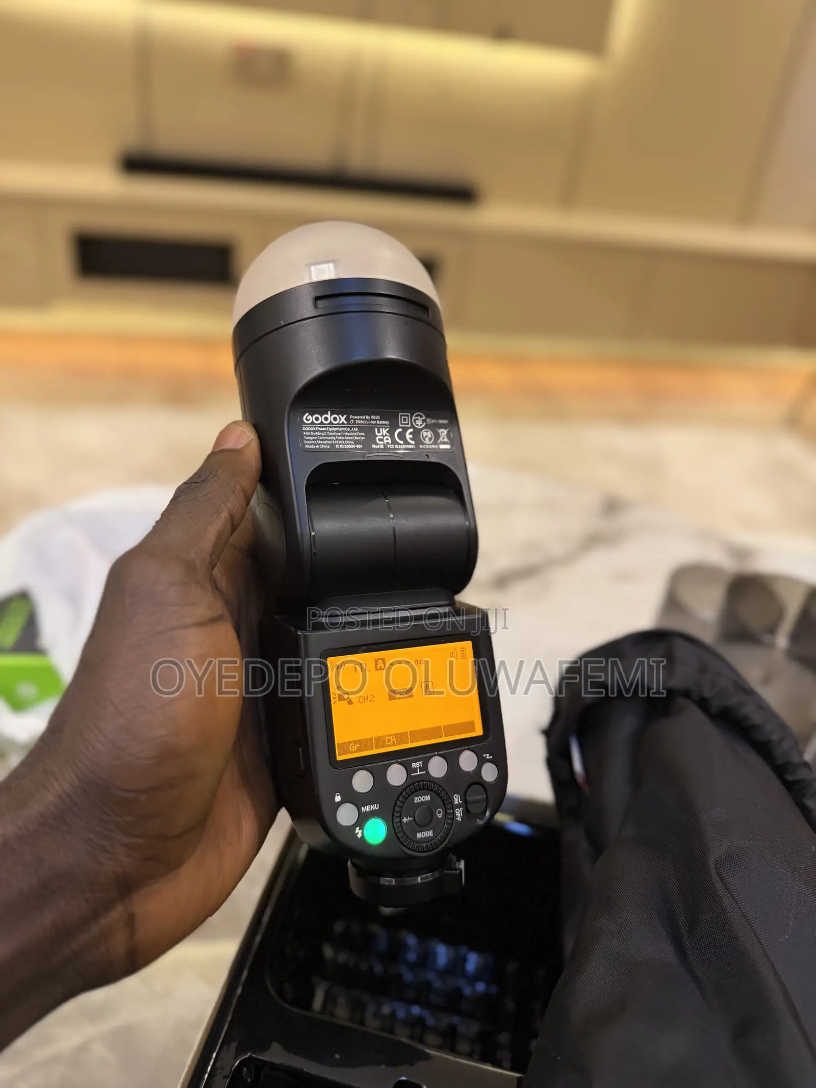 V1 (Sony) Camera Flash