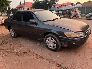 Toyota Camry 2001 Black