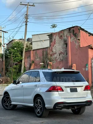 Mercedes-Benz GLE-Class 2017 White