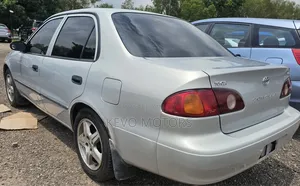 Toyota Corolla 2001 Silver