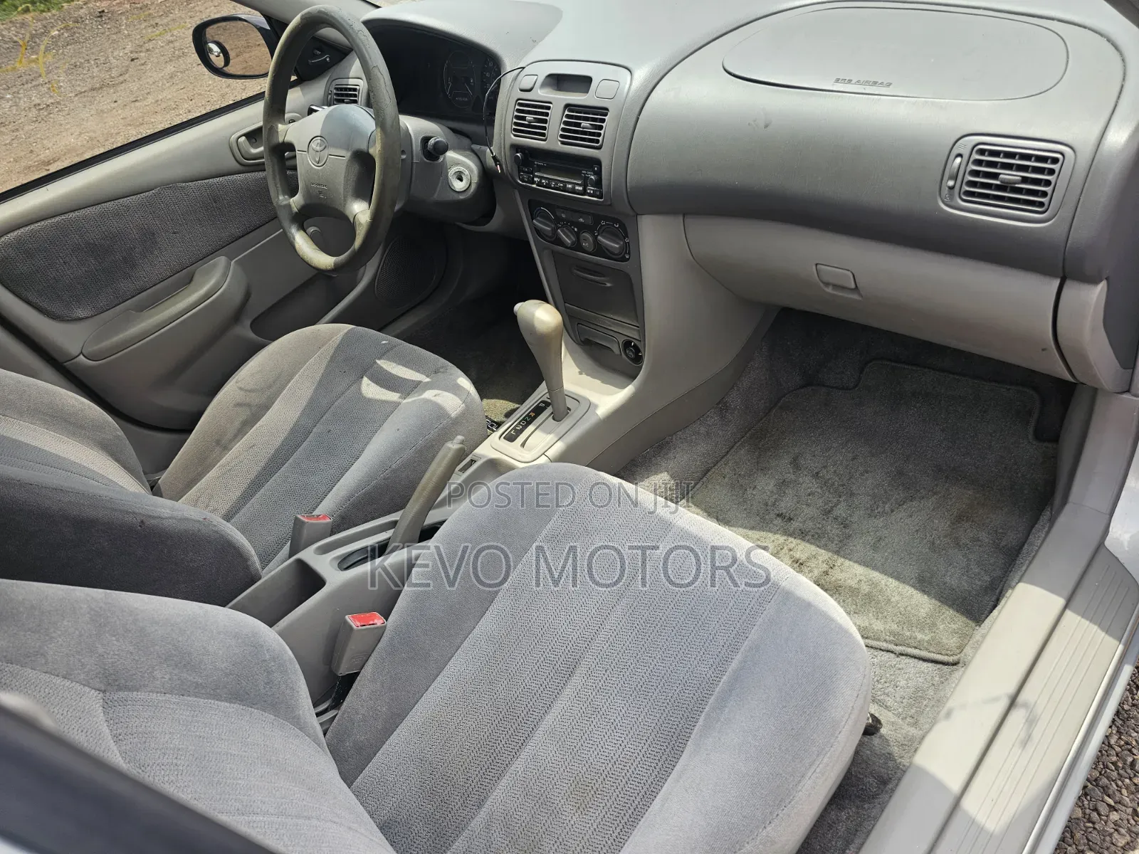 Toyota Corolla 2001 Silver